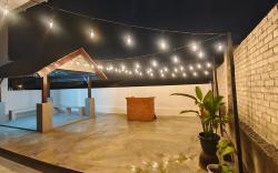 No. 8 Homestay