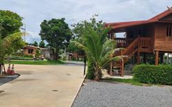 Sabaidee resort (สบายดี รีสอร์ท)