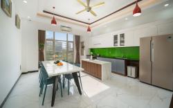 D&C House luxury - 3 Mins walk to My Khe Beach