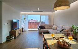 3rd Floor, Chorimjae, Sanbangsan View, 10 Minutes to Moseulpo Port, Elevator, Property Parking Lot