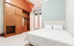 Elza House near Kalimalang RedPartner