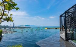 Sea View Edge Central Pattaya