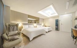 Incheon Unseodong DK Airport Hotel