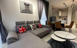 DangaBay Seaview[8pax] Netflix