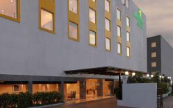 Lemon Tree Hotel Shimona Chennai