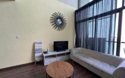 SOHO Duplex Sea View KK