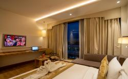 Celebrant Hotel