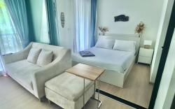 Studio in Boat Avenue