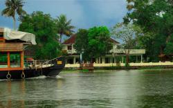 Triveny Camelot Resort and Spa