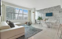 Roami at Brickell Arch | Pool | 3 Bedroom