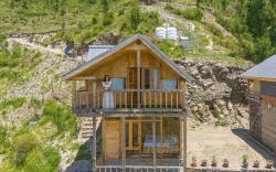 Bastiat Stays | The Winding Willow Cottage