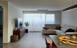 Jeju Seogwipo Sanbangsan View. Ocean View Chorimjae 4th Floor
