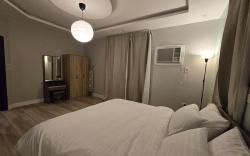 One-Bedroom Unit