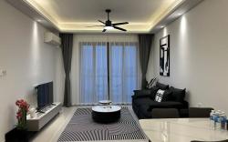 R&F 2R2B Seaview By Wan Li Homestay