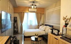 Euro 4 Condo in Style Residences