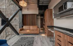 The Diamond Loft Modern Luxury w/ Equipped Kitchen