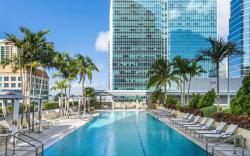 Roami at Brickell Arch