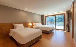Petro Hotel