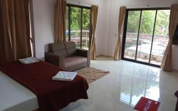 Hotel Town Pride, Ganpatipule