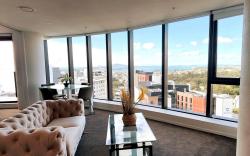 Sunny, Spacious And Magnificent Sea Views