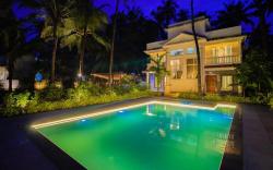 Mulberry House in Morjim | Pvt Pool | Outdoor Bar