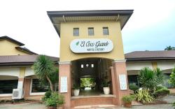 El Coco Grande Hotel and Resort