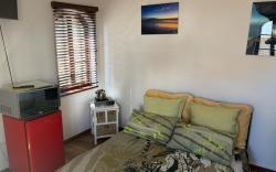 Aderem blus rooms 