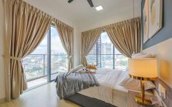 Continew TRX Corner 2-BR, 2 Balconies City Views