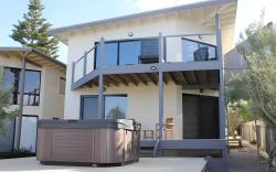 Achilles Townhouse