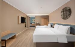 Home Inn Neo Xi'an Air Force Engineering University Changlepo Metro Station