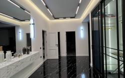 Hi-Tech Apartament
