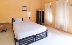 RedDoorz @ El Shaday Homestay Banyuwangi