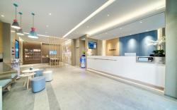 Home Inn Neo Hangzhou West Lake Southern Song Imperial Street Ding'an Road Metro Station