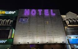 ASHLEY Boutique Hotel