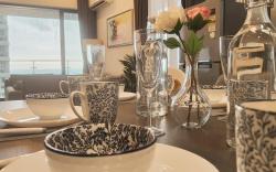 seaviews/beach4-13pax johor bahru/5mins ciq/ksl