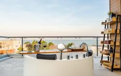 Côte By The Sea HuaHin