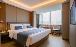 Yitel Collection Chengdu Dufu Chaotang Sichuan Provincial People's Hospital Station