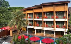 March Hotel & Suite Riverside