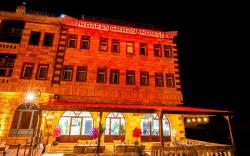 Crazy Horse Hotel