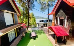 Classic Pine View Villa Kasauli