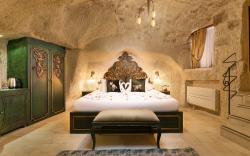 Elysion Cave Suites