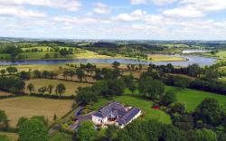 The Lodge at Willowbank