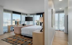 The Denizen Hotel
