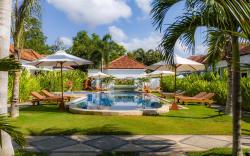 Nomada Villas