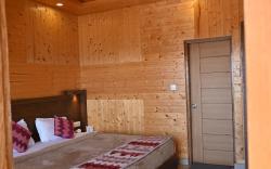 Resort Extreme Village