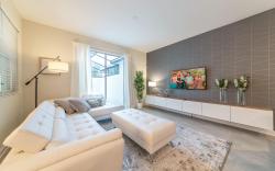 Beautiful Storey Lake Retreat, Minutes from Disney