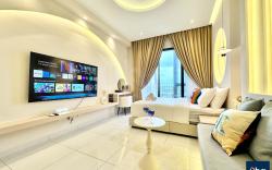 Poppy Suite. Sky Trees@Studio 2Pax Near Aeon Jusco