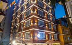 Shuvatara Suites & Spa