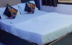 Hotel R Krishna New Delhi 