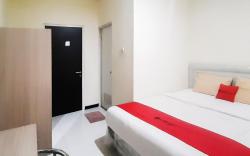 RedDoorz Syariah Near Transmart Mall Palembang